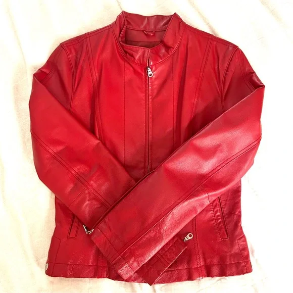 Wilsons Vintage Leather Women’s Red Moto Jacket Sleeve Zippers Size Medium - Picture 8 of 15